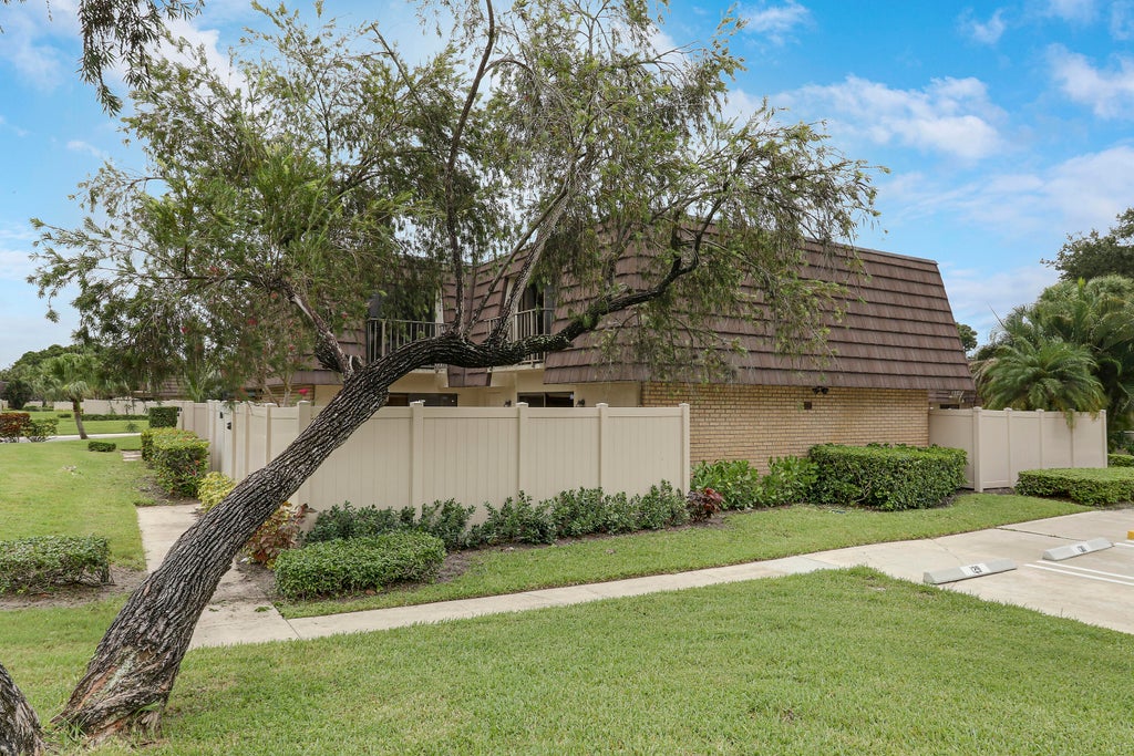 Photo of 7126 71st Way, West Palm Beach, FL 33407 (MLS # B26058100)