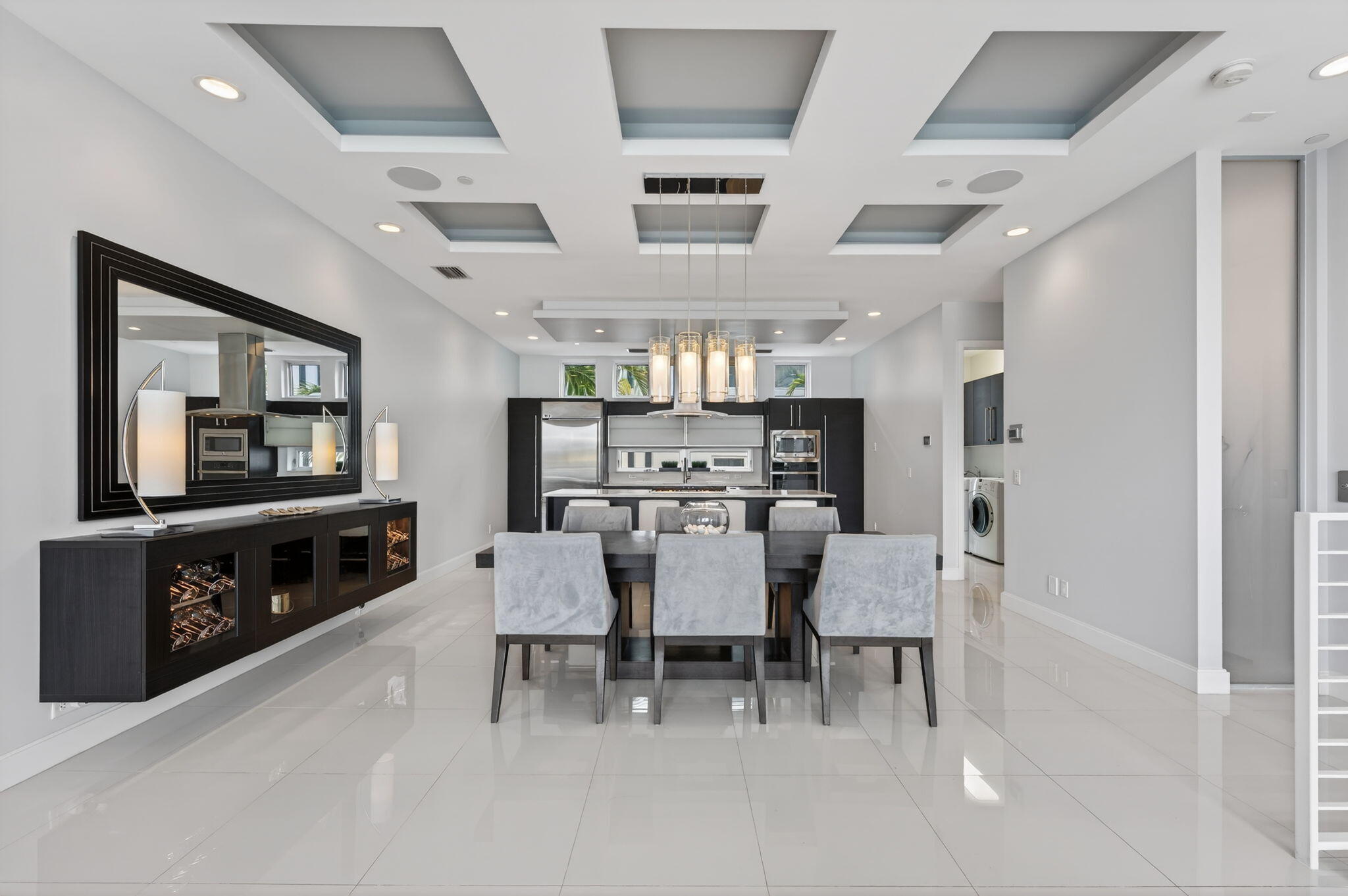 Aqua Lofts - Residential