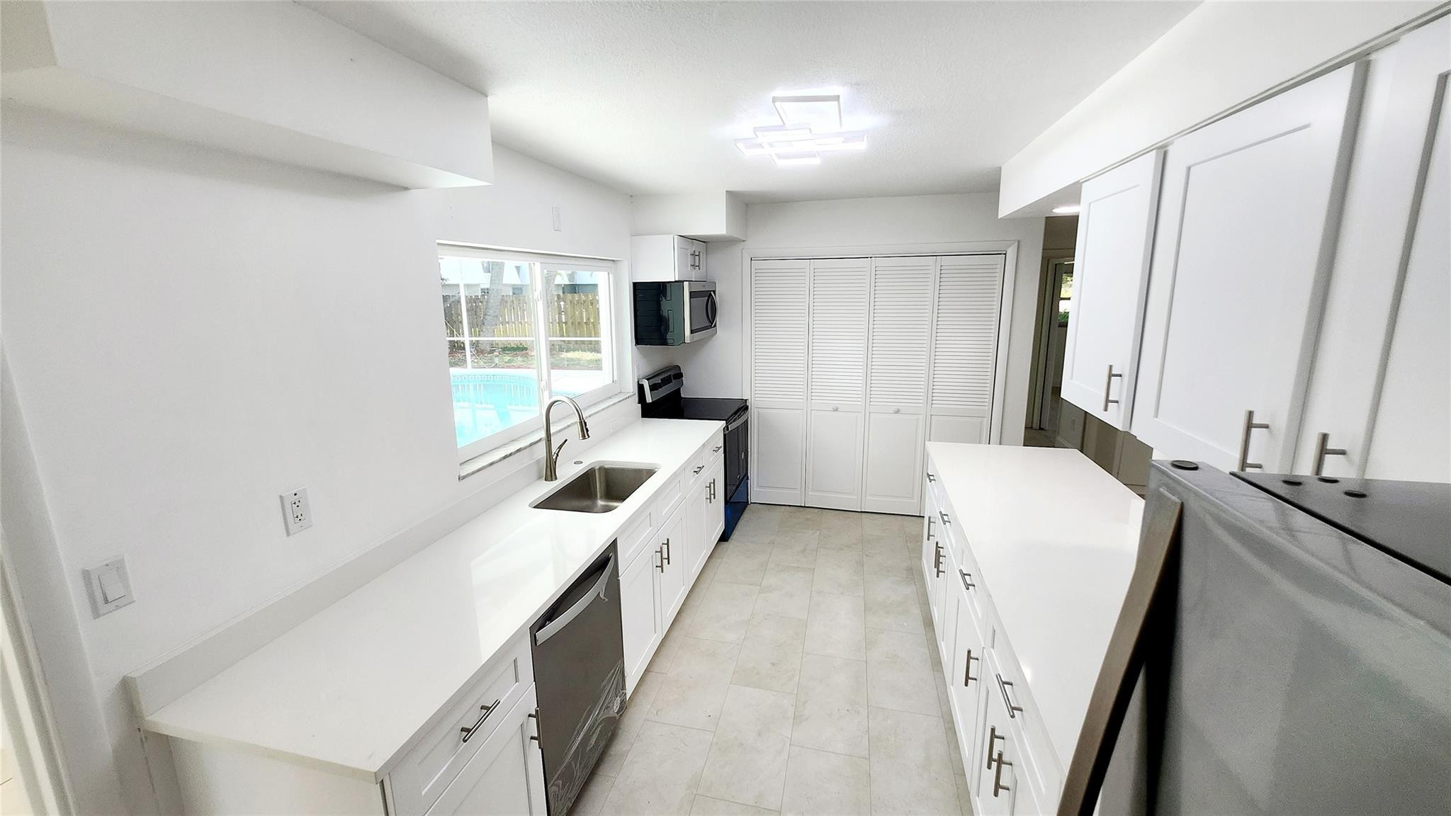 ORANGE BLOSSOM ESTATES - Residential