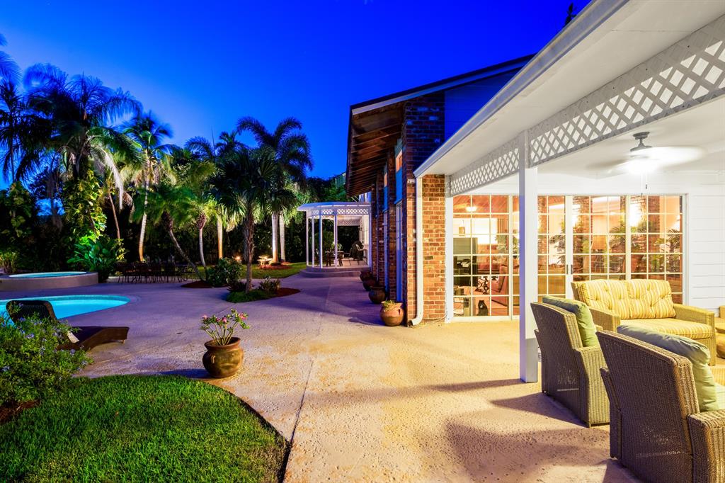 GULFSTREAM PROPERTIES PL & REPL IN PB 18 PGS 27 & - Residential