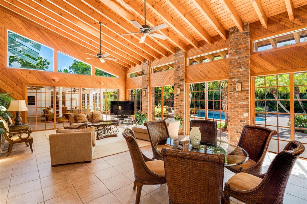 GULFSTREAM PROPERTIES PL & REPL IN PB 18 PGS 27 & - Residential