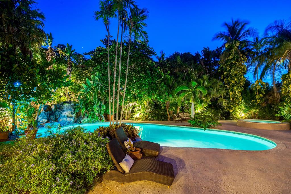 GULFSTREAM PROPERTIES PL & REPL IN PB 18 PGS 27 & - Residential