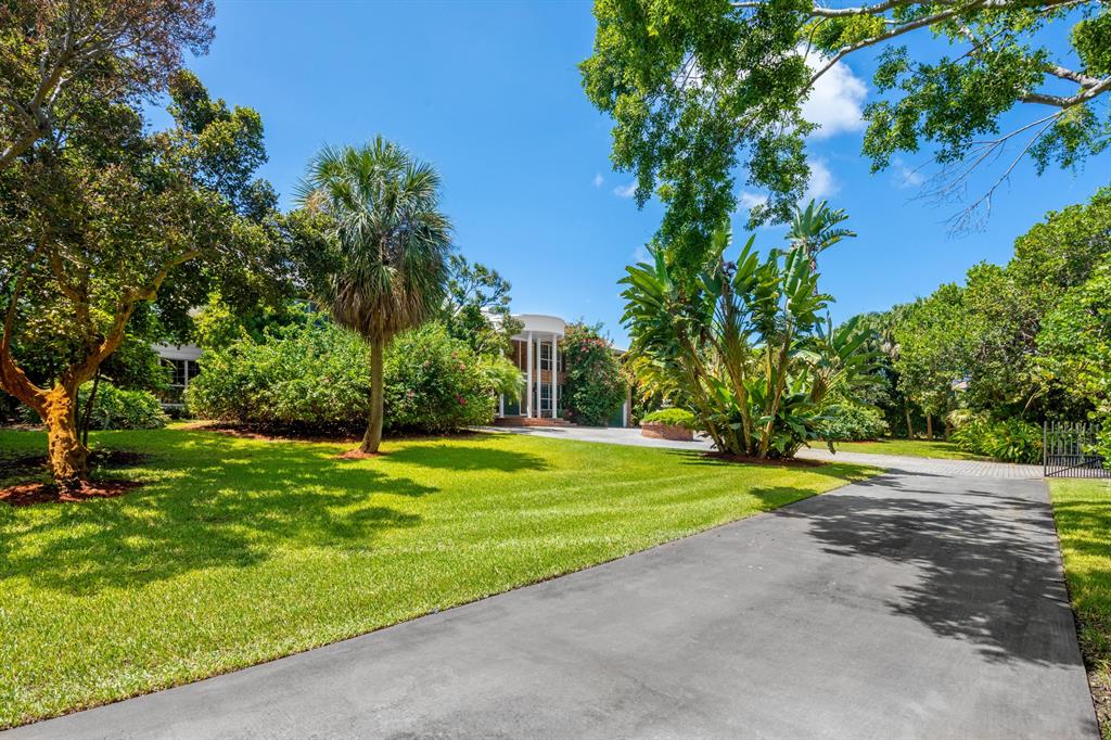 GULFSTREAM PROPERTIES PL & REPL IN PB 18 PGS 27 & - Residential