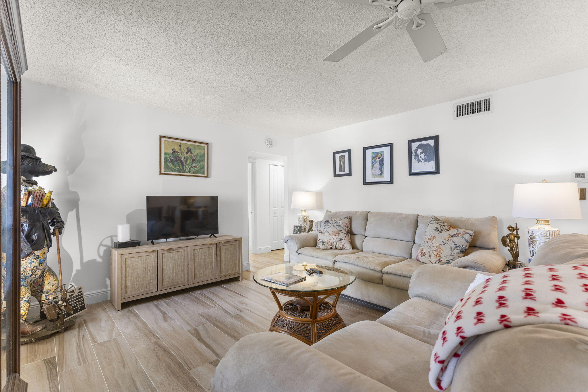 PINE RIDGE SOUTH IV CONDO - Residential