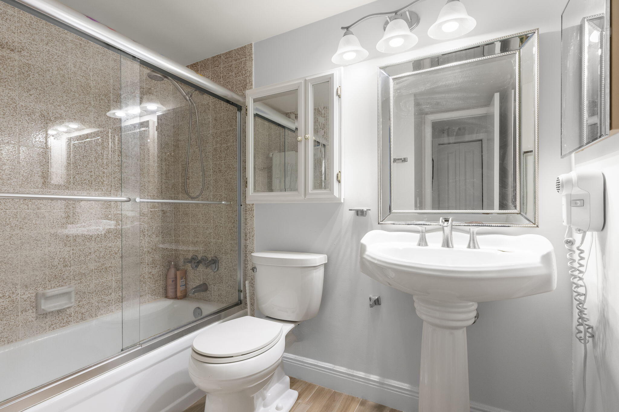 PINE RIDGE SOUTH IV CONDO - Residential