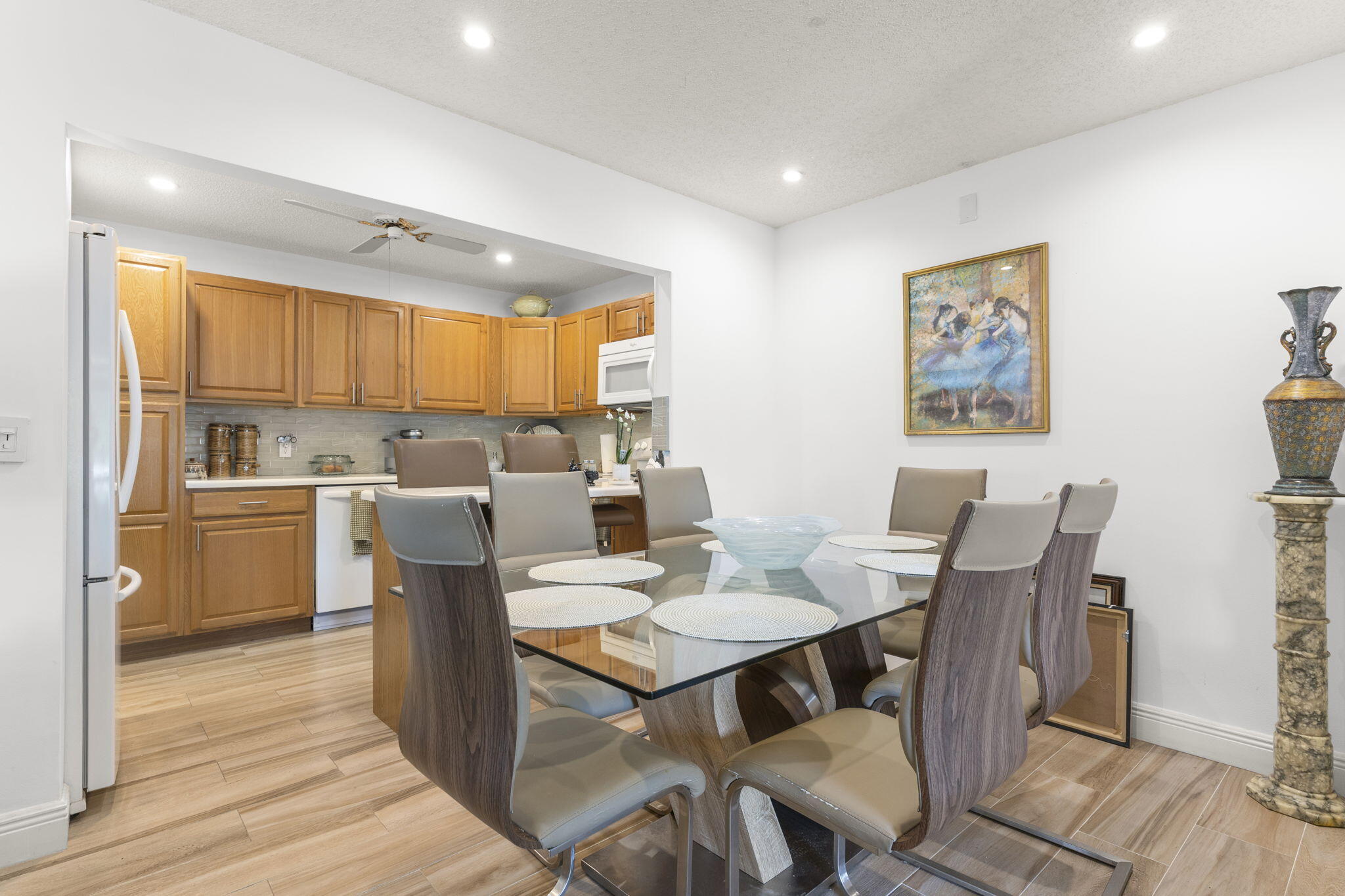 PINE RIDGE SOUTH IV CONDO - Residential