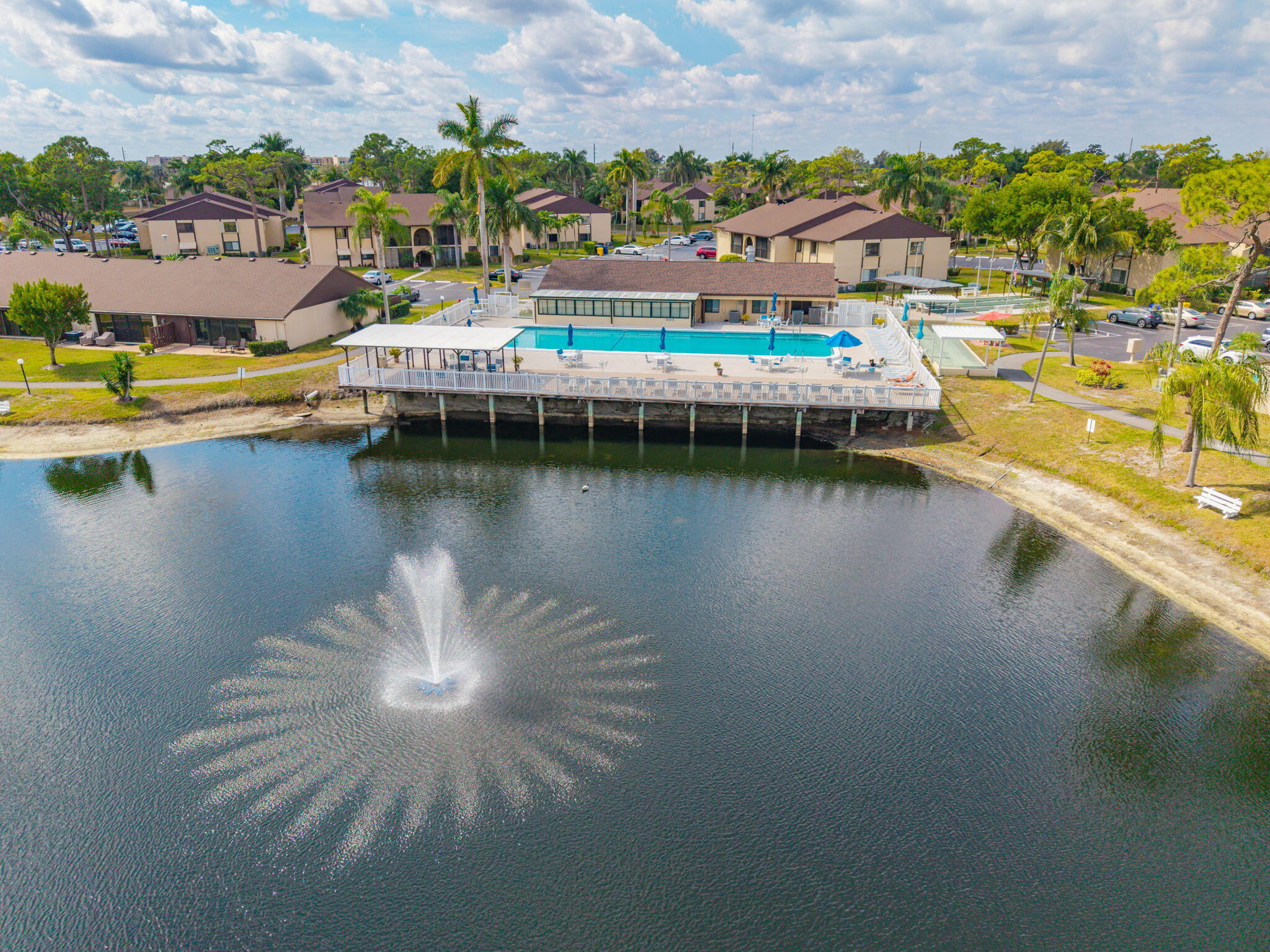 PINE RIDGE SOUTH IV CONDO - Residential