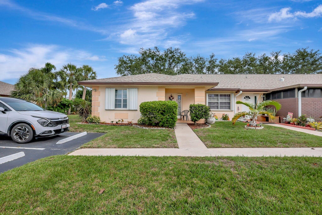 Photo of 5840 SUMMERFIELD Court, Fort Pierce, FL 34982 (MLS # B26068172)