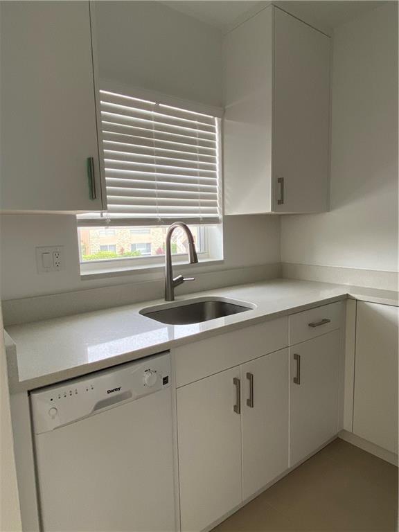 Lighthouse Bay Condo - Residential Lease