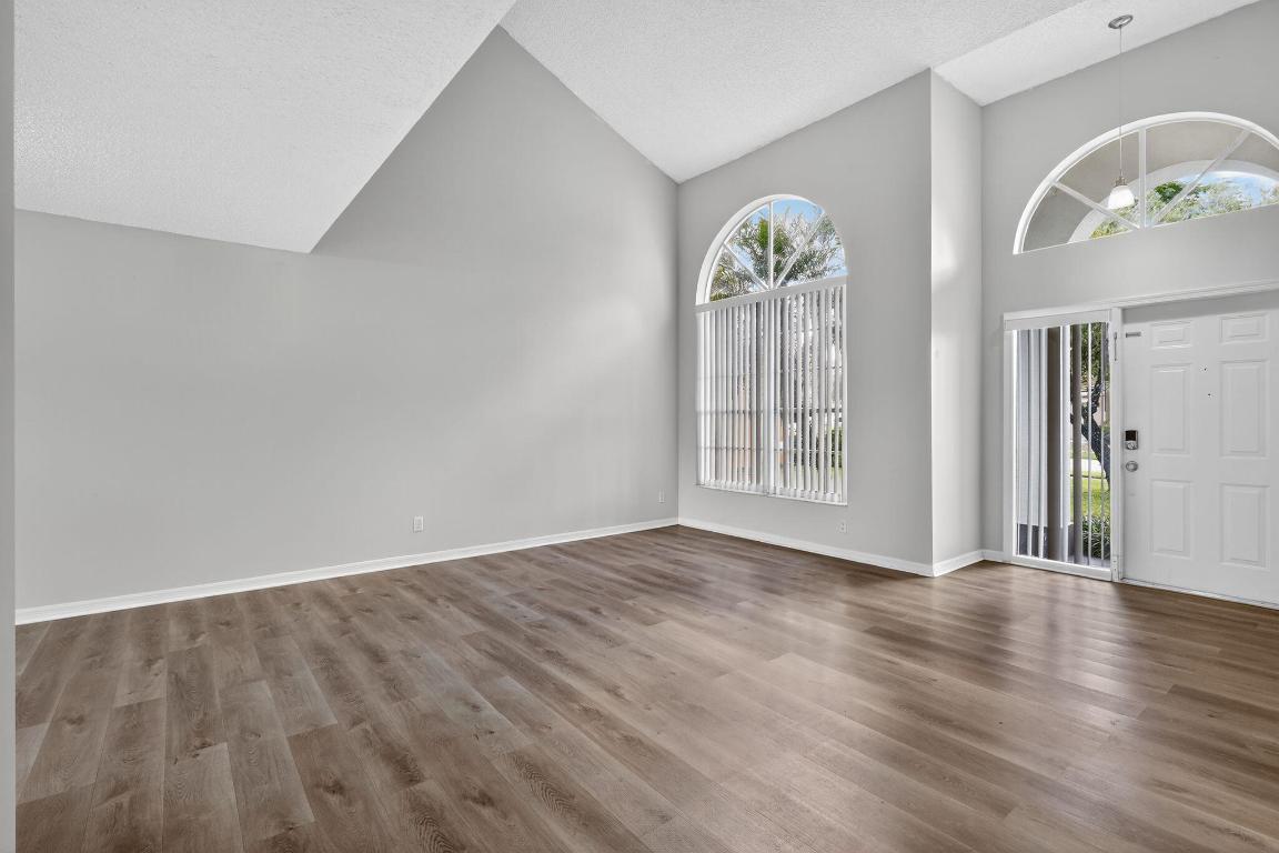 7581 Bristol Bay Lane