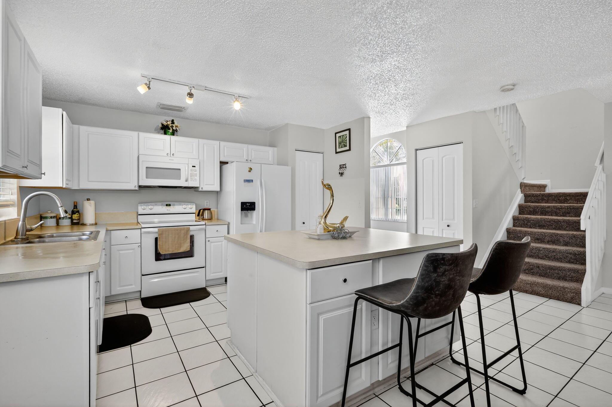 LAKE CHARLESTON TR I 1 - Residential
