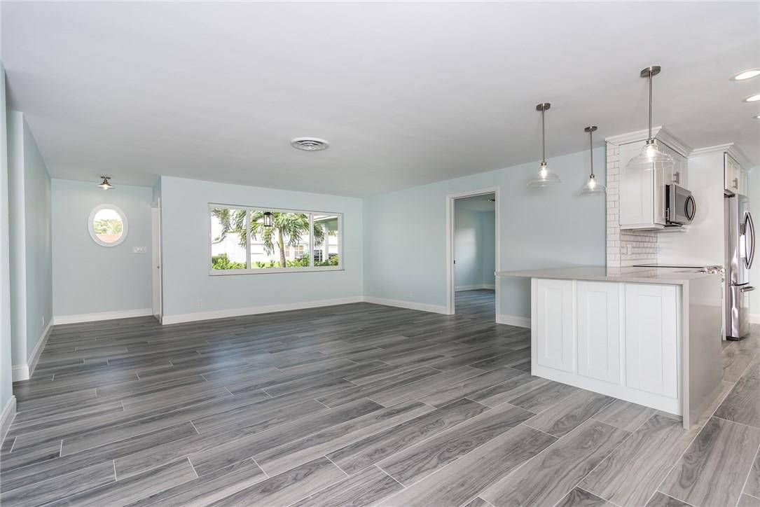 Eastway Park Sec 4 52-22 - Residential