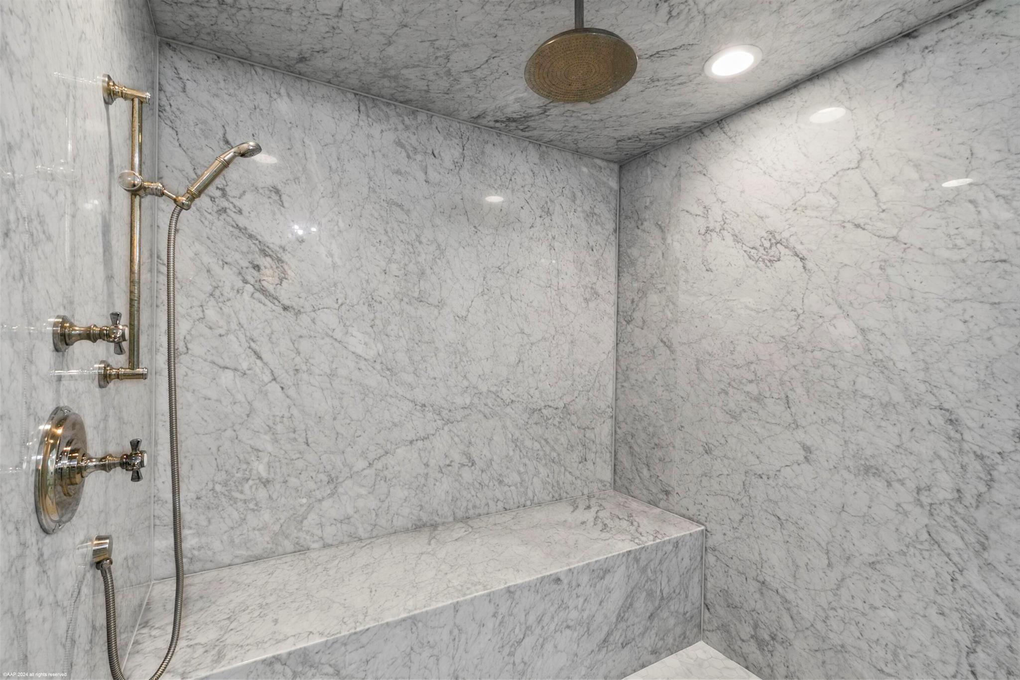 WELLINGTON AERO CLUB OF T - Residential