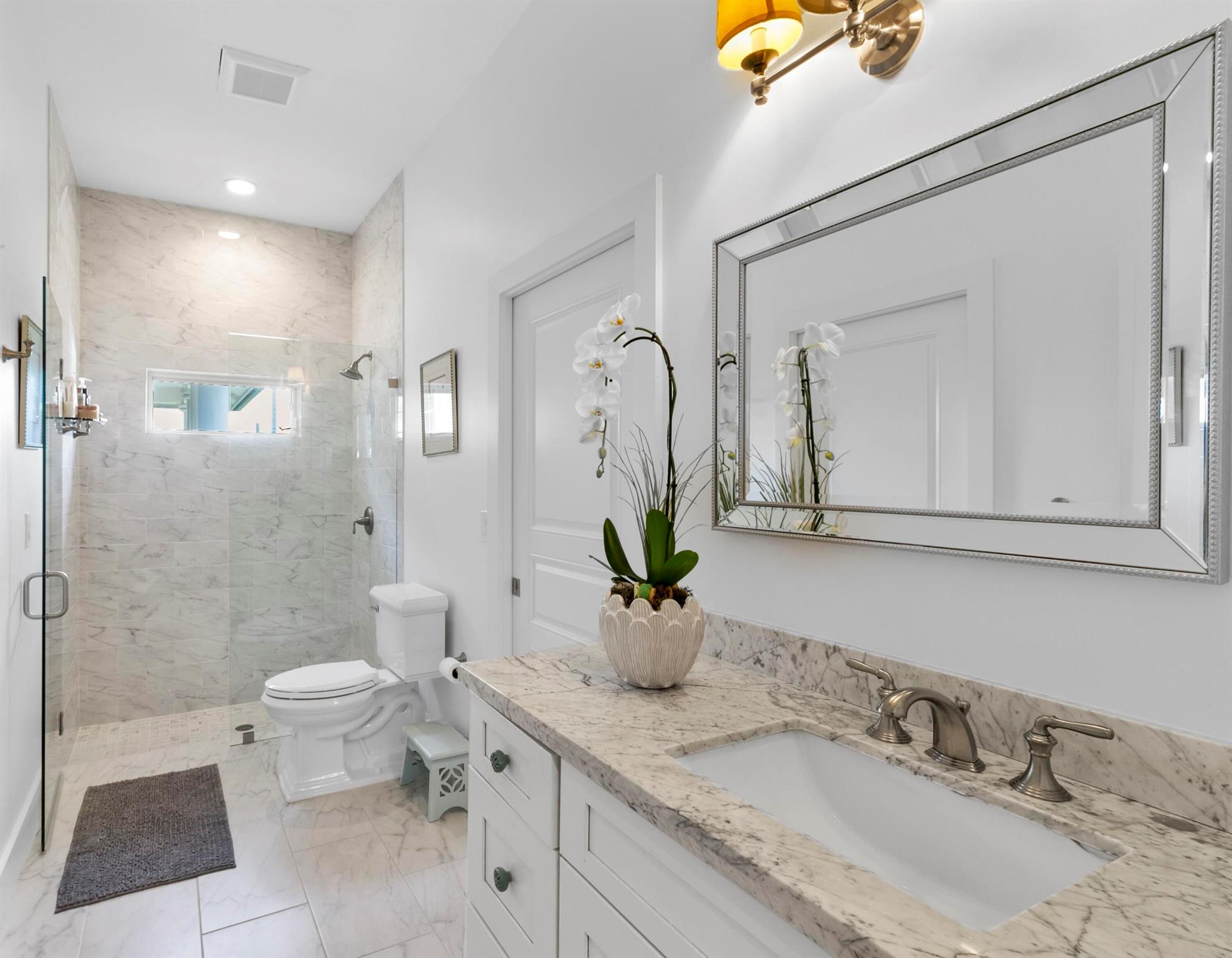 WELLINGTON AERO CLUB OF T - Residential