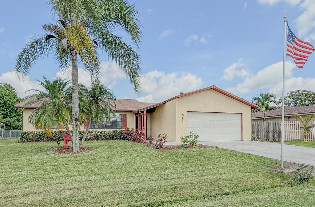 Photo of 561 SE Marydale Terrace, Port Saint Lucie, FL 34983 (MLS # R11105523)
