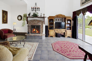 Acreage & Unrec - Residential