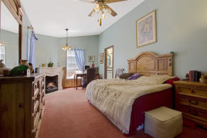 Acreage & Unrec - Residential