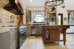 Acreage & Unrec - Residential