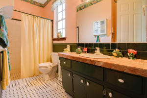 Acreage & Unrec - Residential