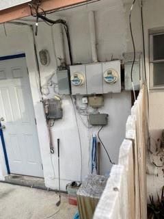 Lauderwood Amd 36-14 B - Residential Income