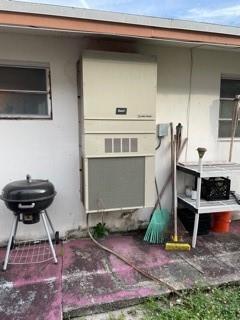 Lauderwood Amd 36-14 B - Residential Income