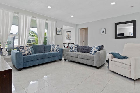 Tiny photo for 10476 NW 3rd Street, Plantation, FL 33324 (MLS # B26036069)