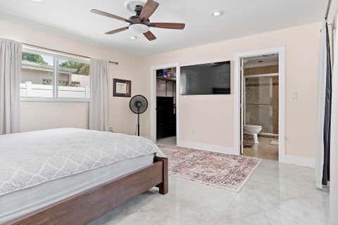 Tiny photo for 10476 NW 3rd Street, Plantation, FL 33324 (MLS # B26036069)