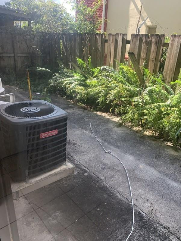 Carmel Twnhms Condo - Residential Lease