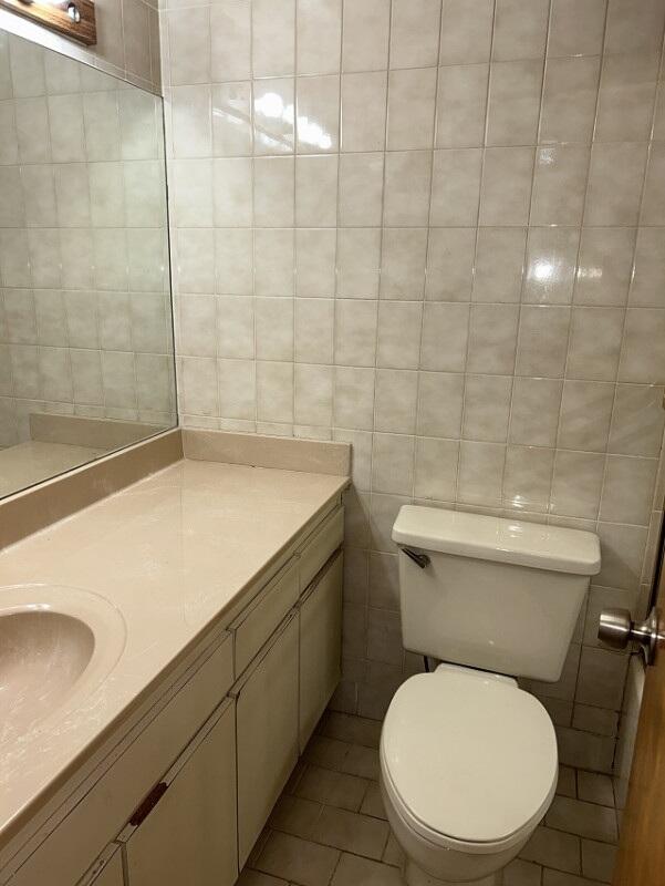 Carmel Twnhms Condo - Residential Lease