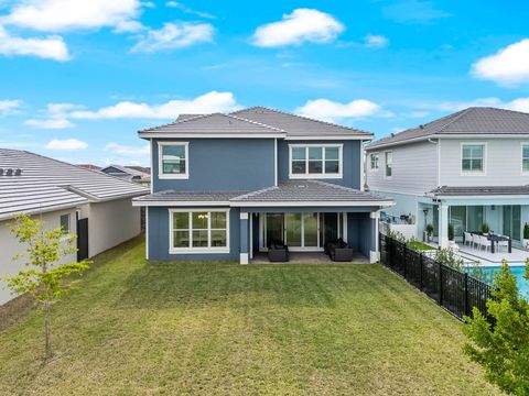 A home in Loxahatchee