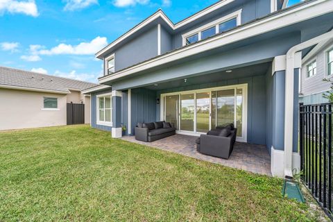 A home in Loxahatchee