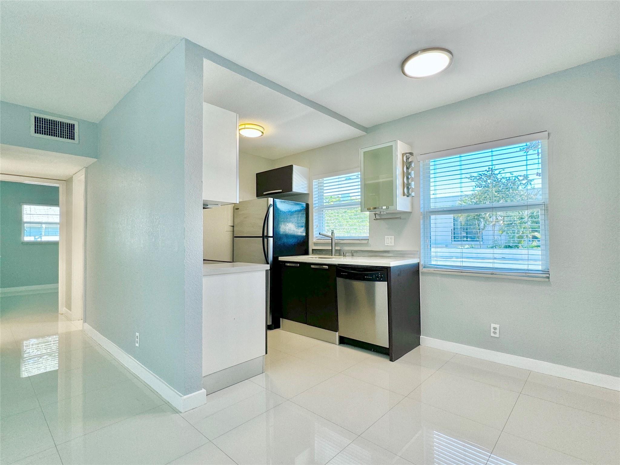 416 NE 15th Ave 12