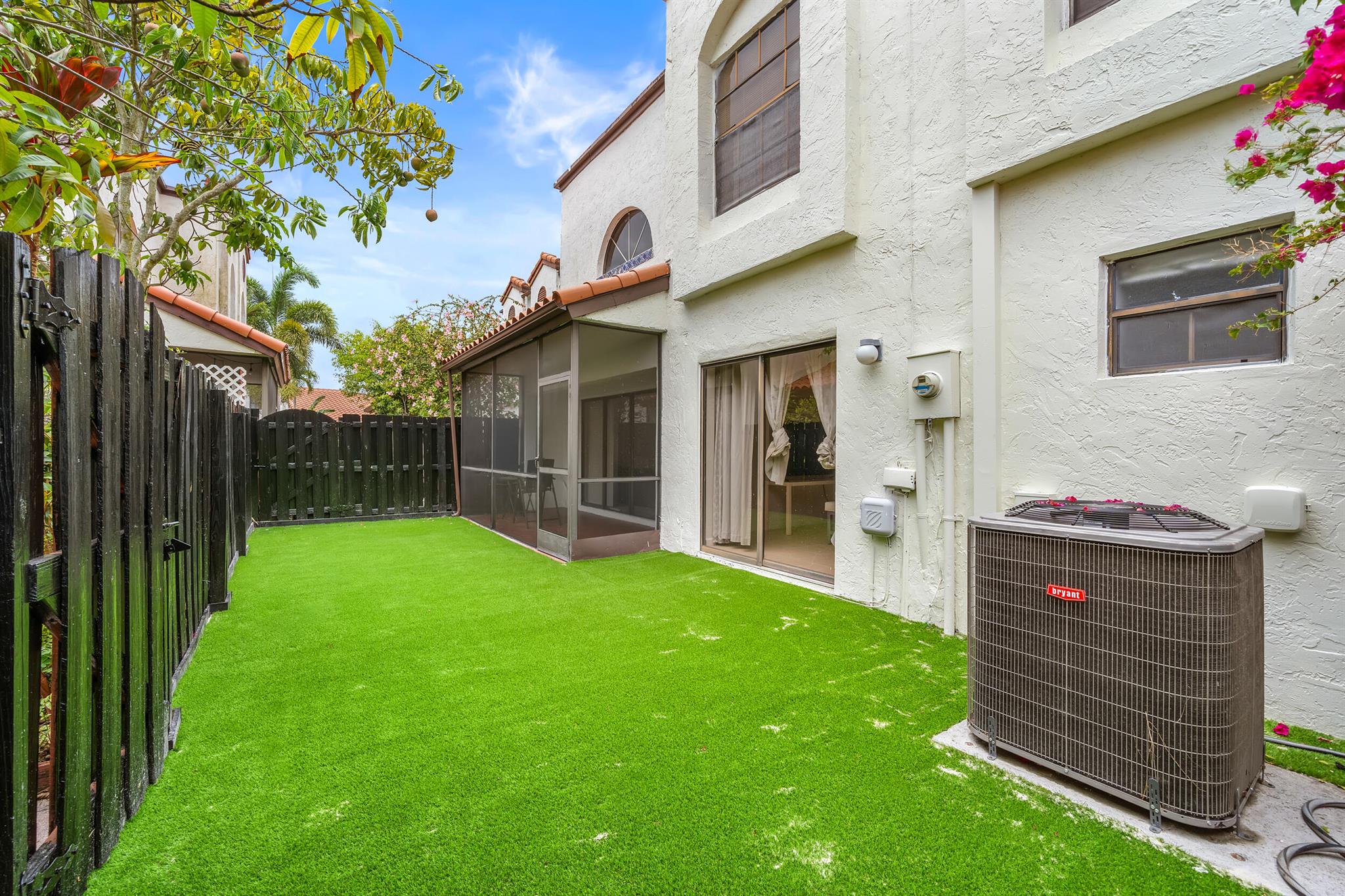 WELLINGTON OF WELLINGTON - Residential