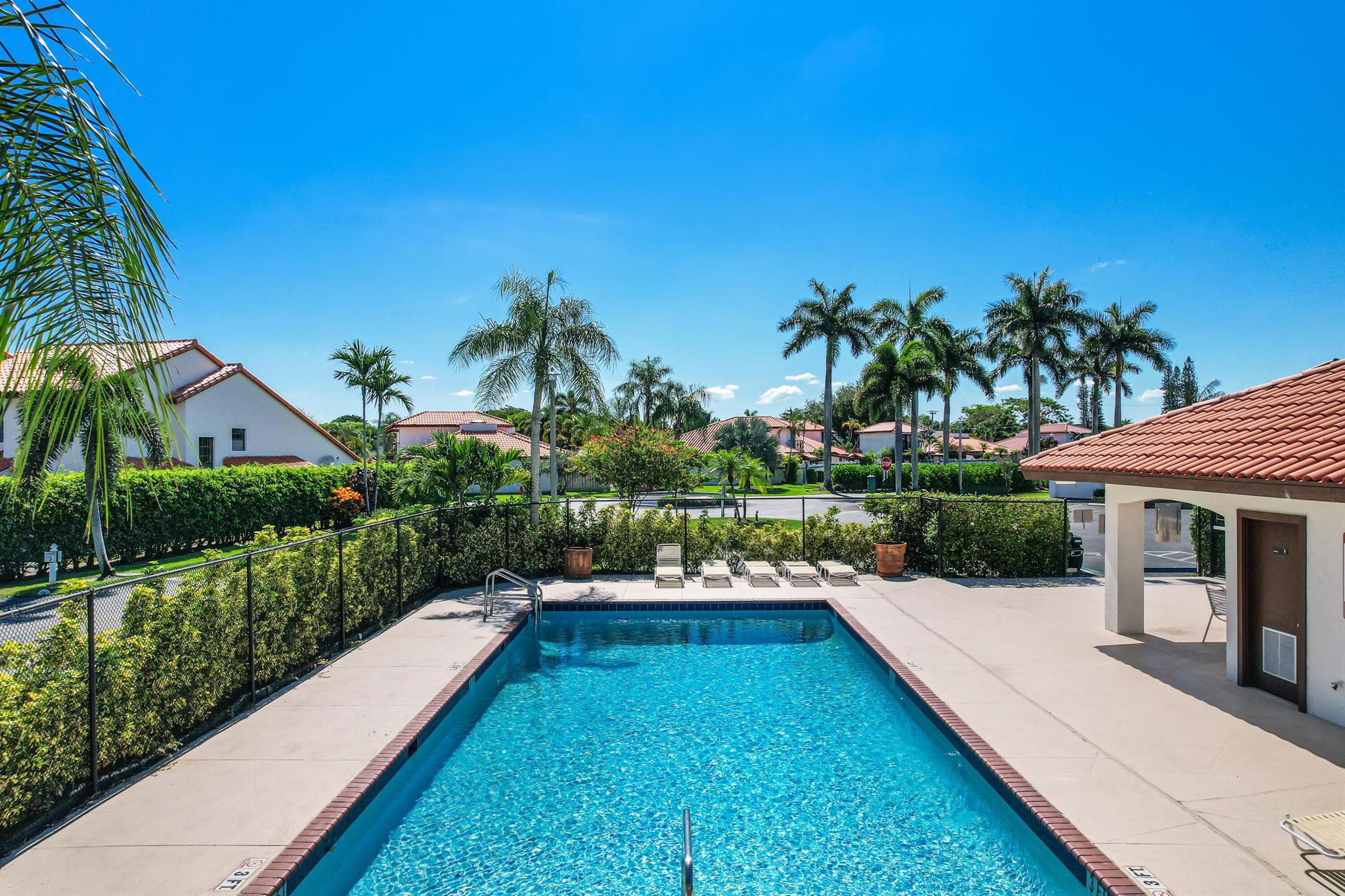 WELLINGTON OF WELLINGTON - Residential