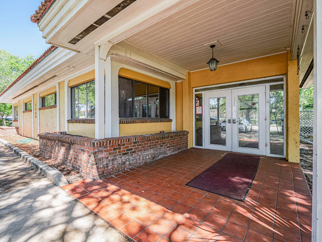 Photo of 3660 20th Street, Vero Beach, FL 32960 (MLS # R11145113)