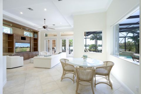 Single Family Residence in West Palm Beach FL 7030 Isla Vista Drive Dr 9.jpg