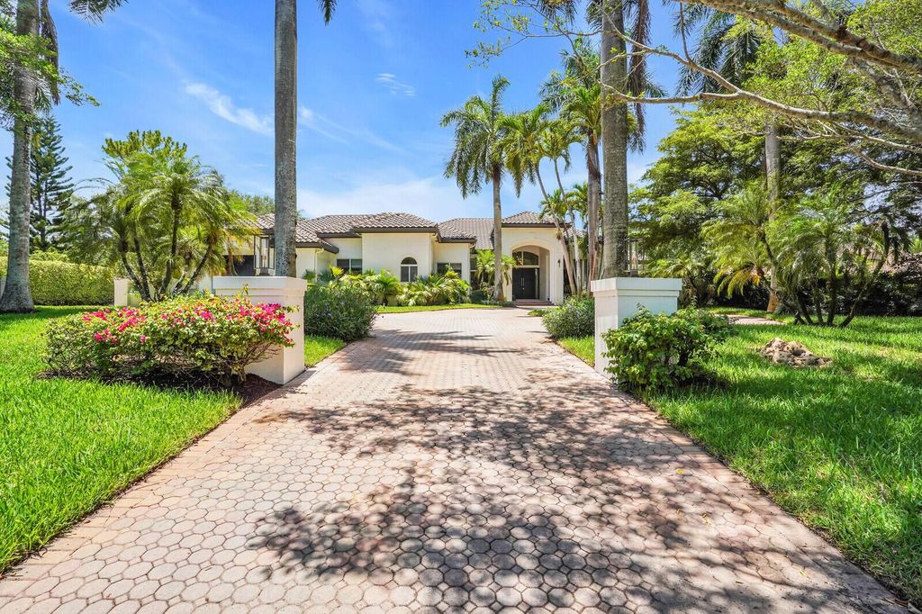 Photo of 18680 Long Lake Drive, Boca Raton, FL 33496 (MLS # R11088547)