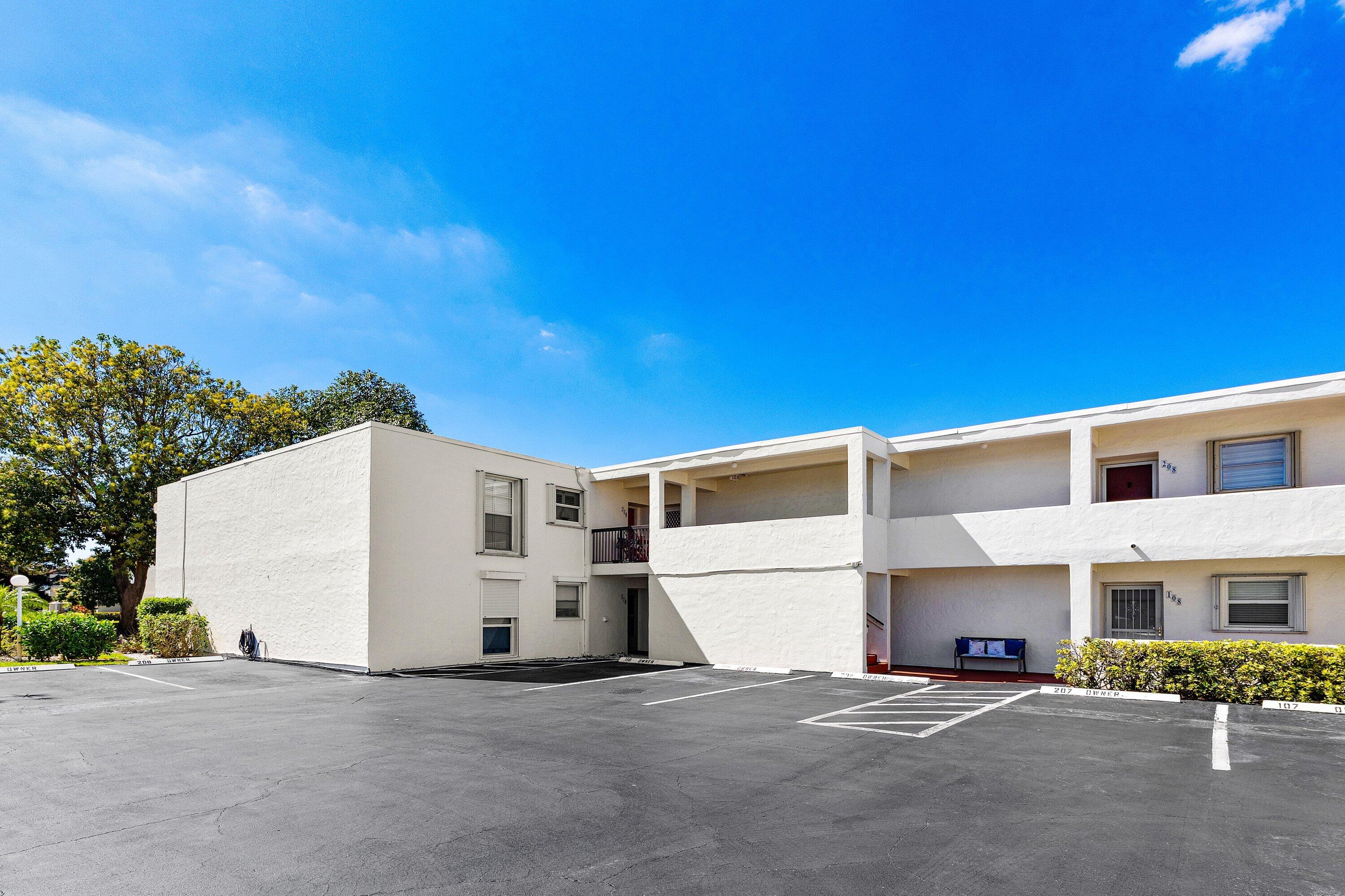 2561 Boundbrook Boulevard 209