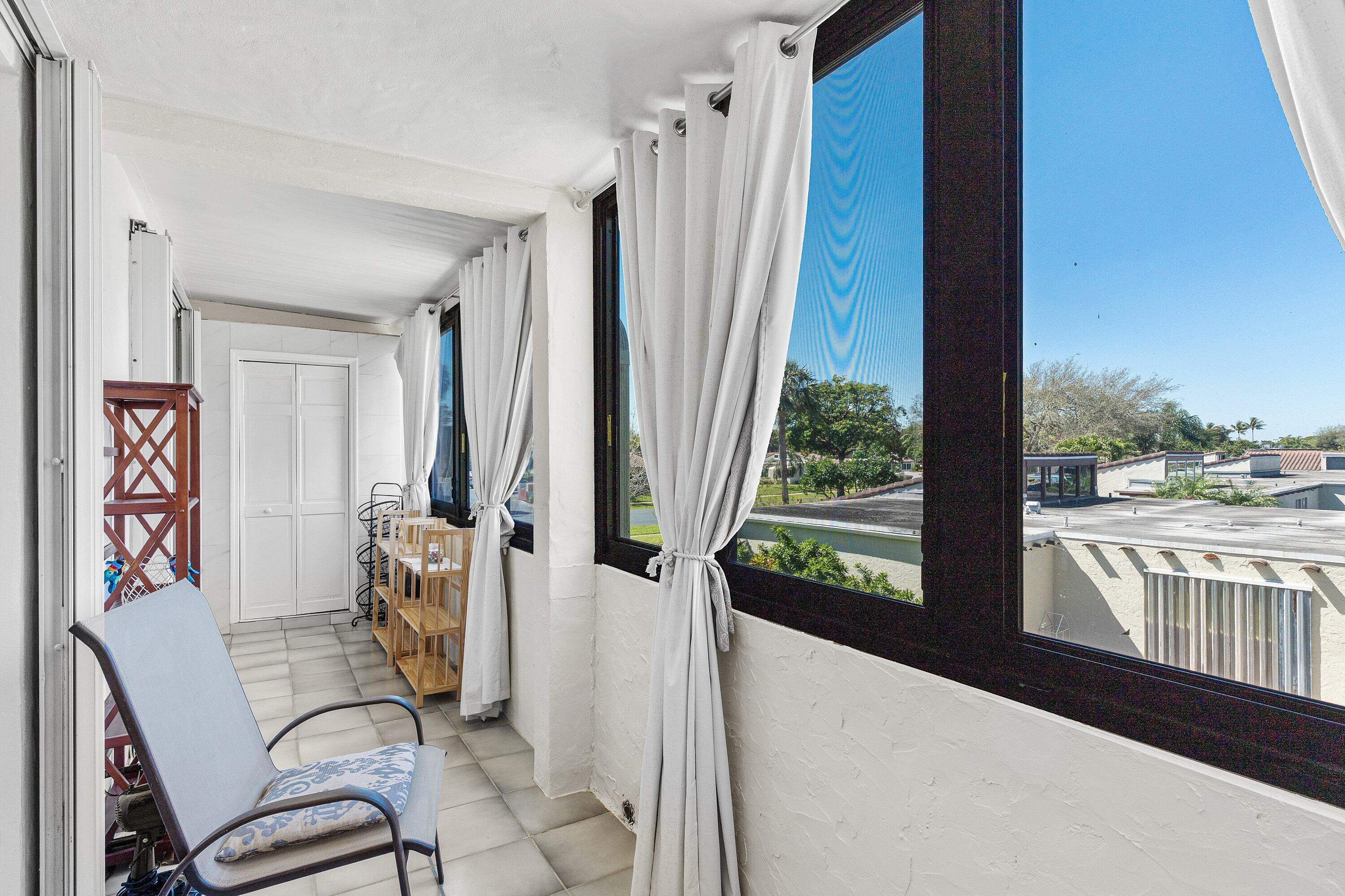 BOUNDBROOK CONDO S - Residential