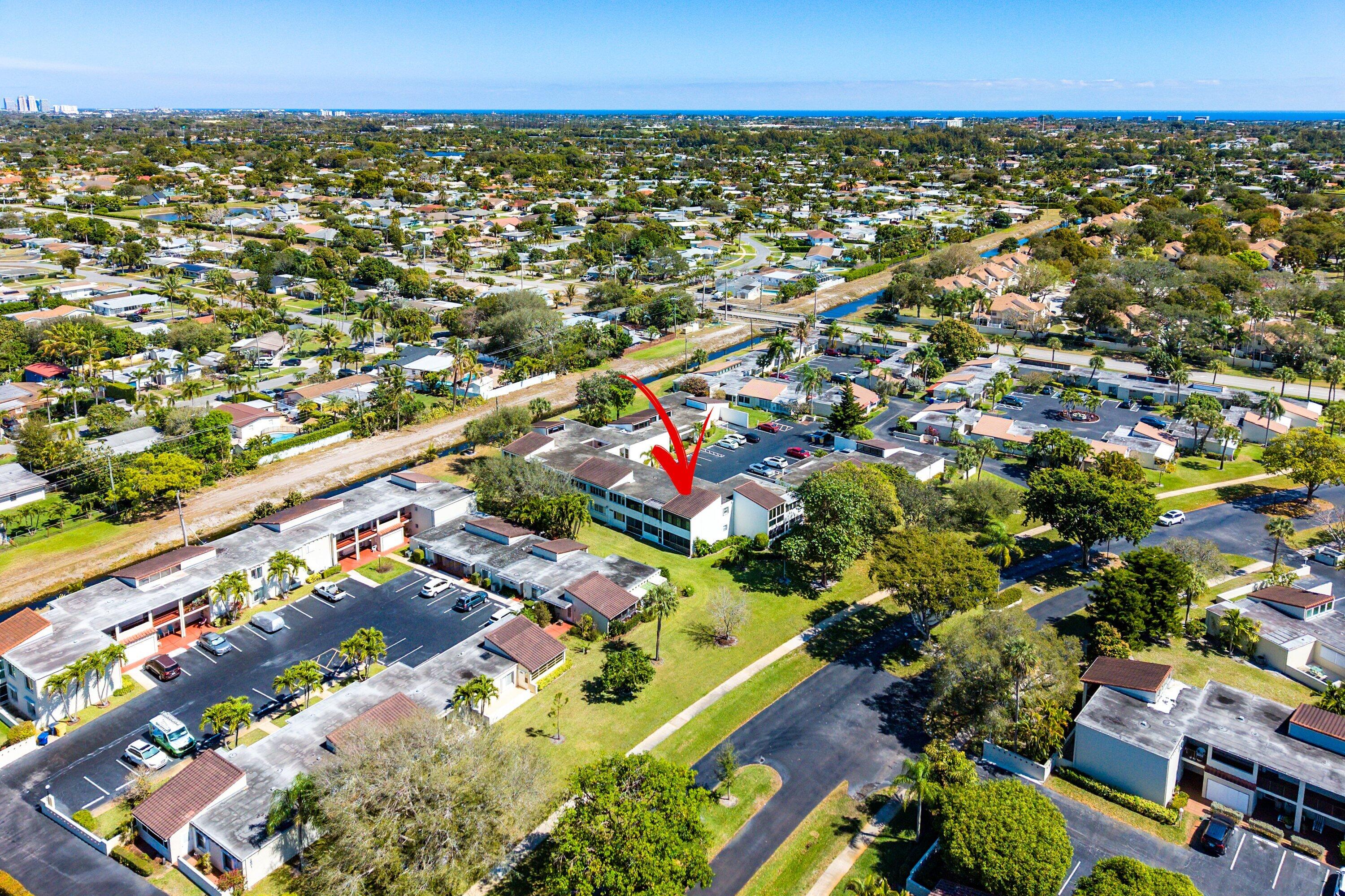 BOUNDBROOK CONDO S - Residential