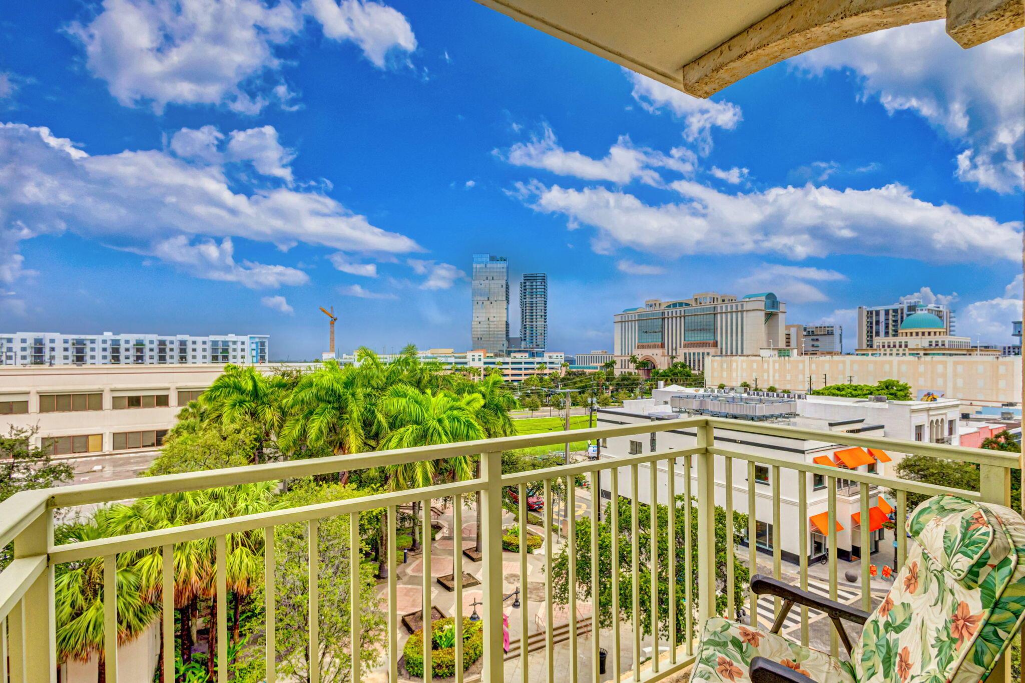 610 CLEMATIS CONDO - Residential