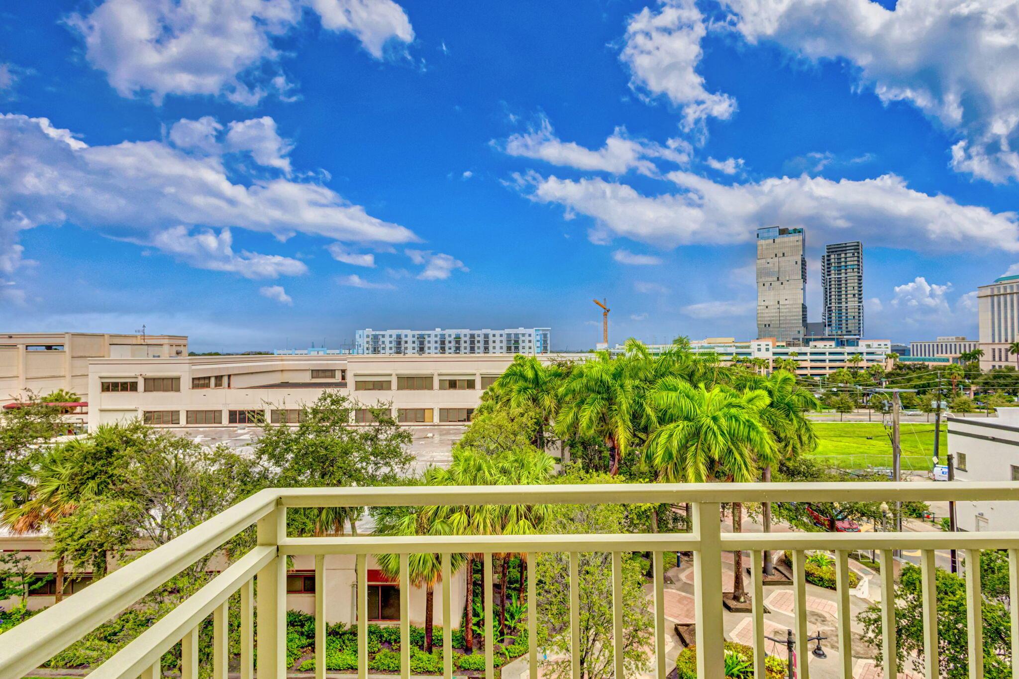 610 CLEMATIS CONDO - Residential