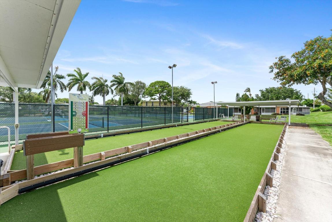 PINES OF DELRAY - Residential