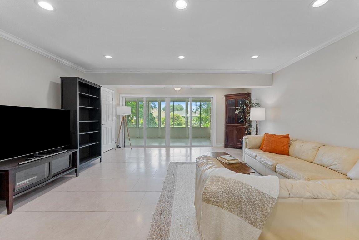 PINES OF DELRAY - Residential