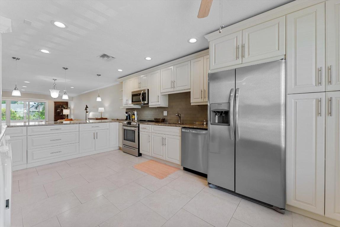 PINES OF DELRAY - Residential