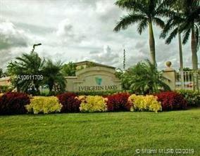 EVERGREEN LAKES - Residential