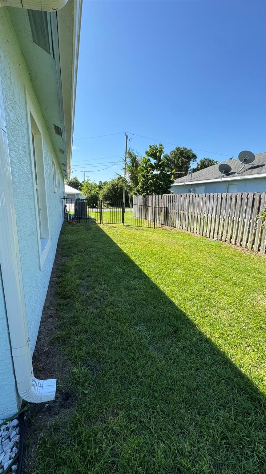 PORT ST LUCIE SECTION 7 - Residential