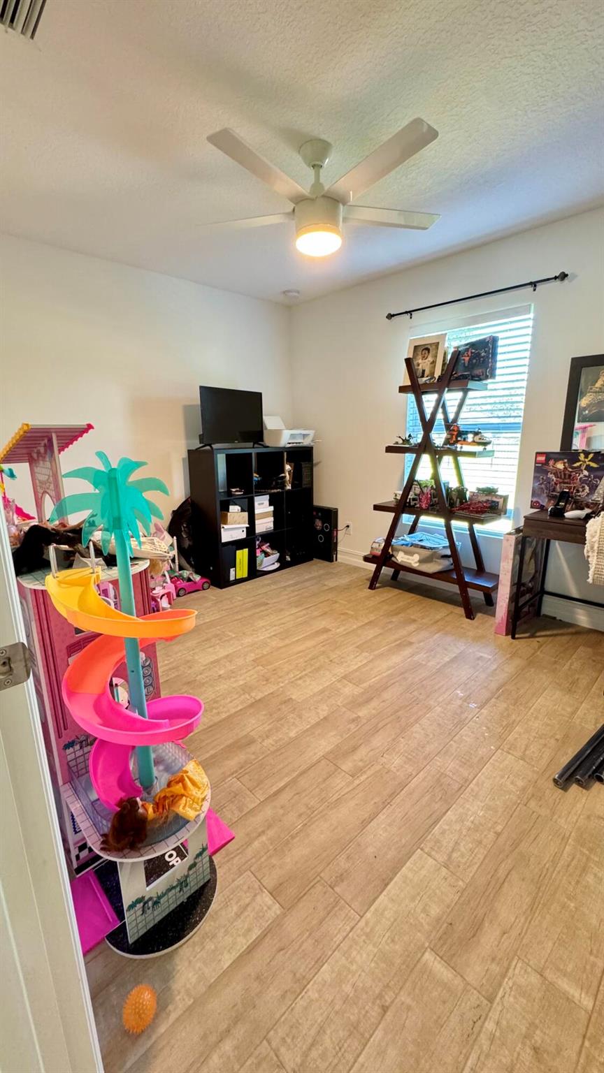 PORT ST LUCIE SECTION 7 - Residential