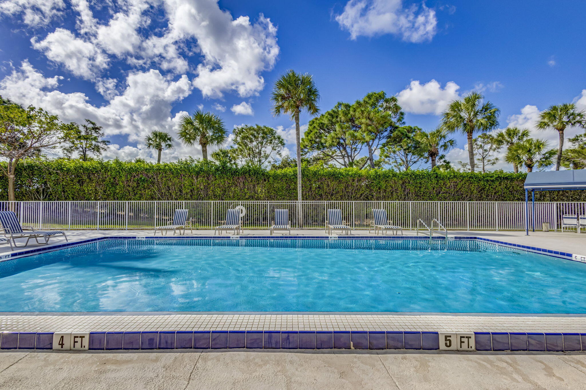 WHITEHALL VILLAGE - Residential Lease