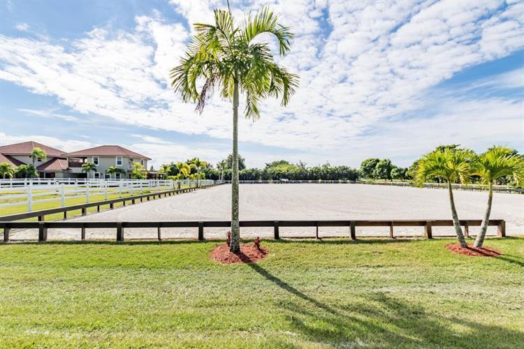 PALM BEACH POINT - Land